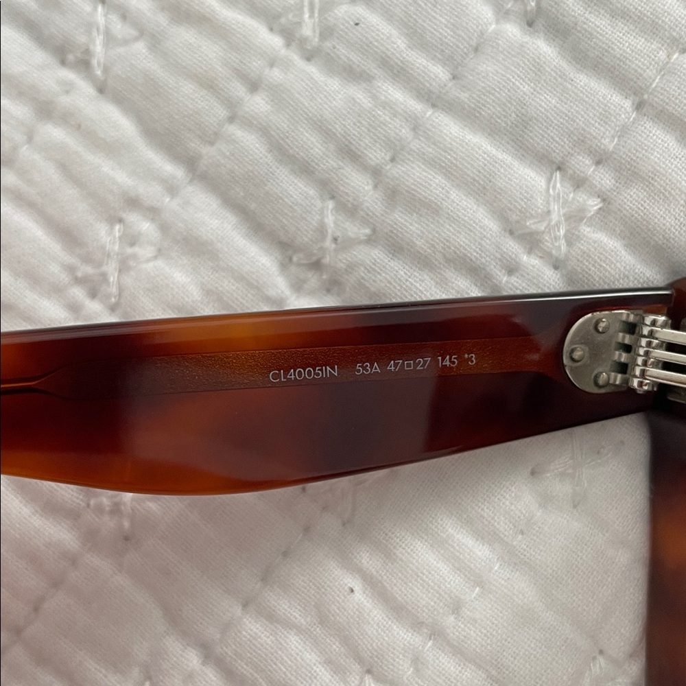 Celine Tortoise Butterfly Sunglasses - Picture 7 of 7